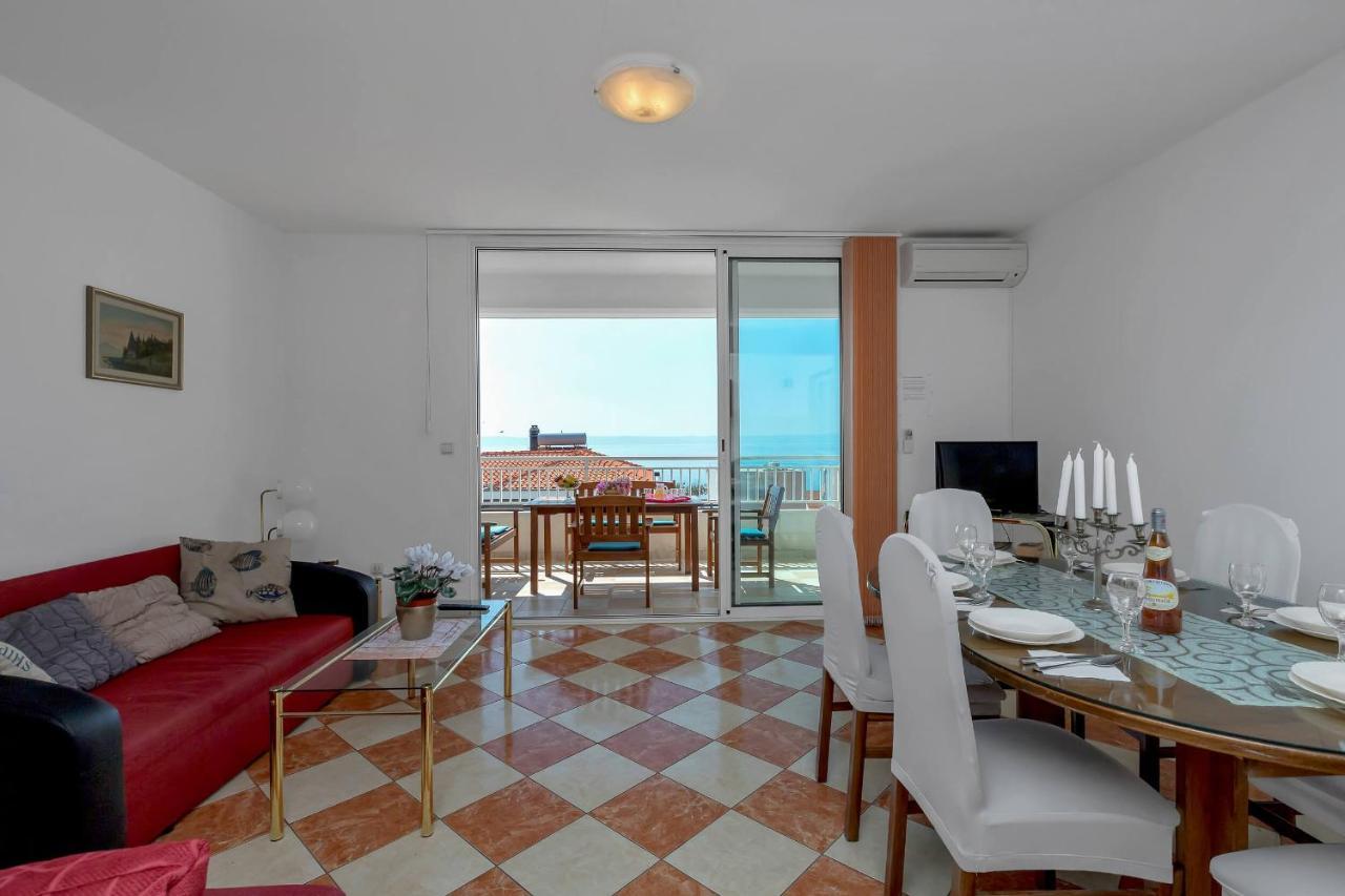 Apartments Vele Makarska Bagian luar foto